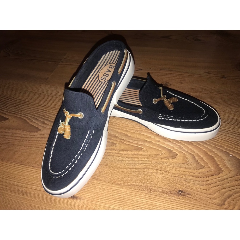 G. H. Bass & Co. Navy Boat Shoe / Clog